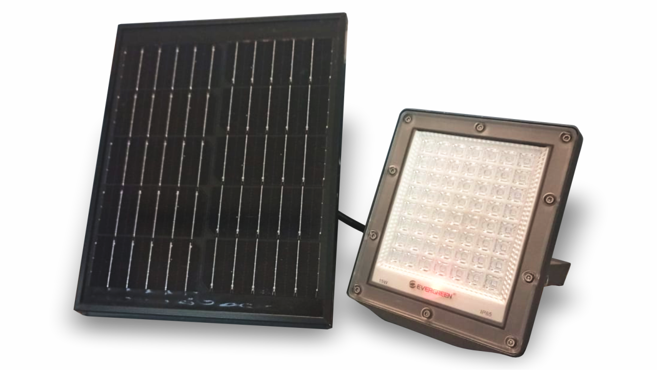 Reflector solar con panel